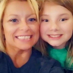 Meet your Posher, Stacy joe